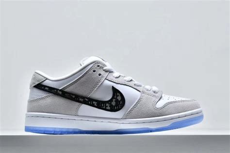 dior x nike sb dunk low